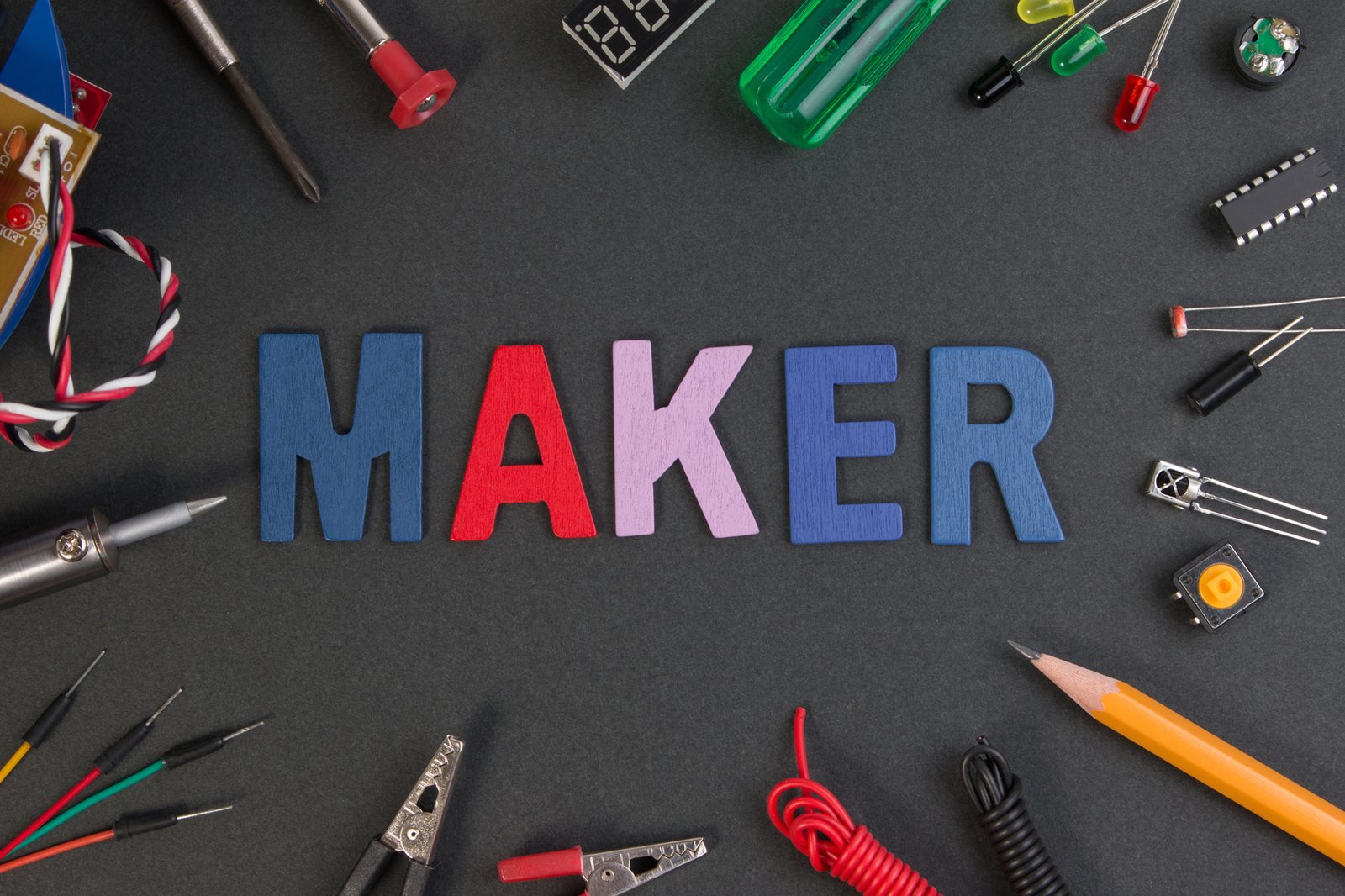 Crafting Creativity: An In-Depth Introduction to Maker Culture